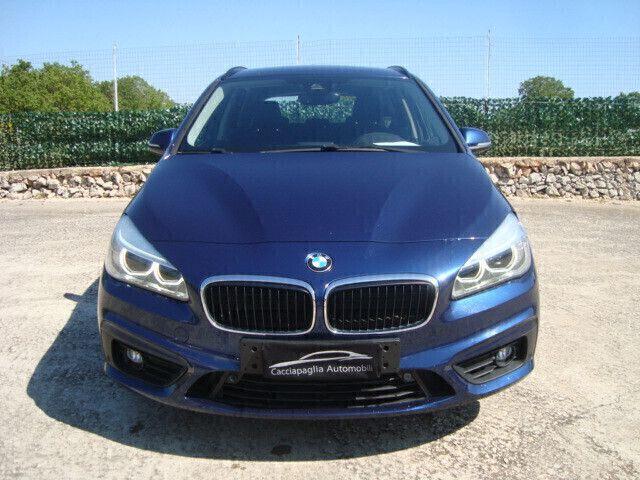 BMW 218