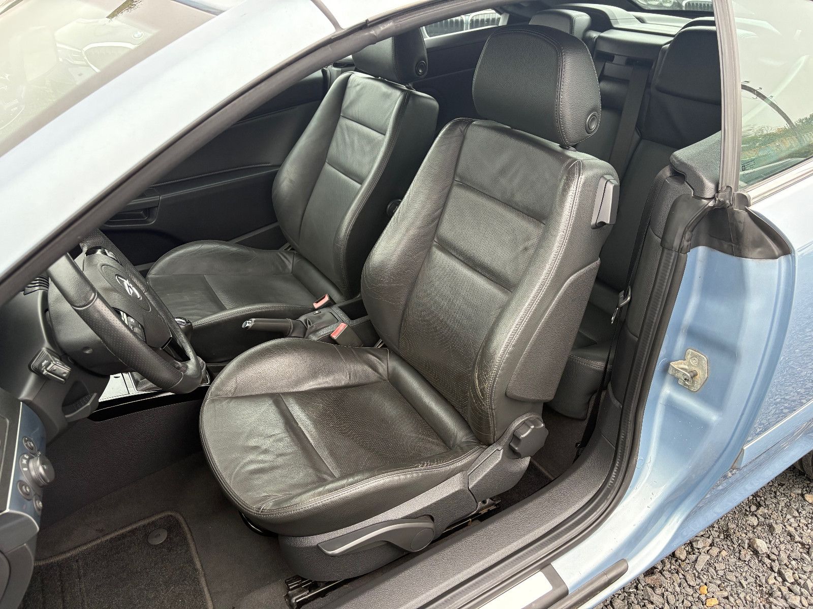 Fahrzeugabbildung Opel Astra 1.9 CDTI Leder Klima 1.HAND 110kW