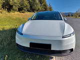 Tesla Neues Model Y RWD Standard 62,8kWh inkl. EAP+AHK - Tesla Jahreswagen