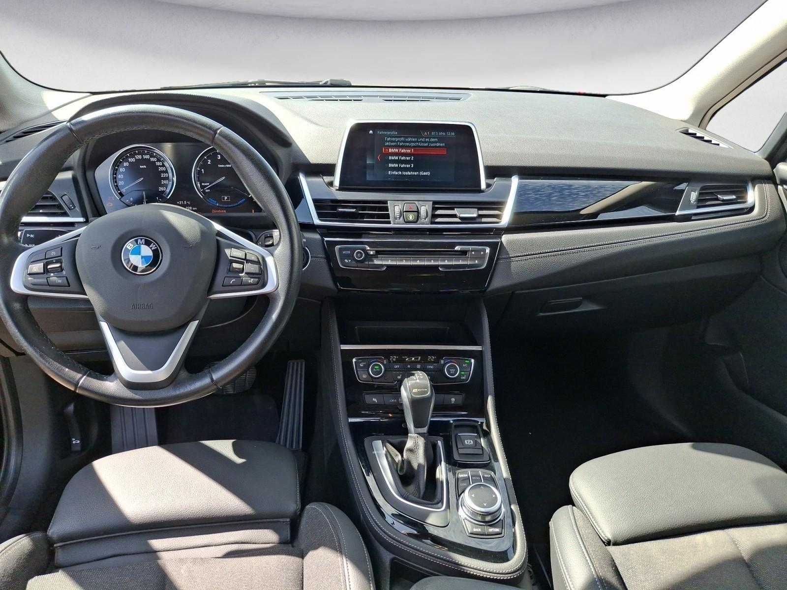 BMW 225xe Active Tourer iPerformance Sport Line *Nav