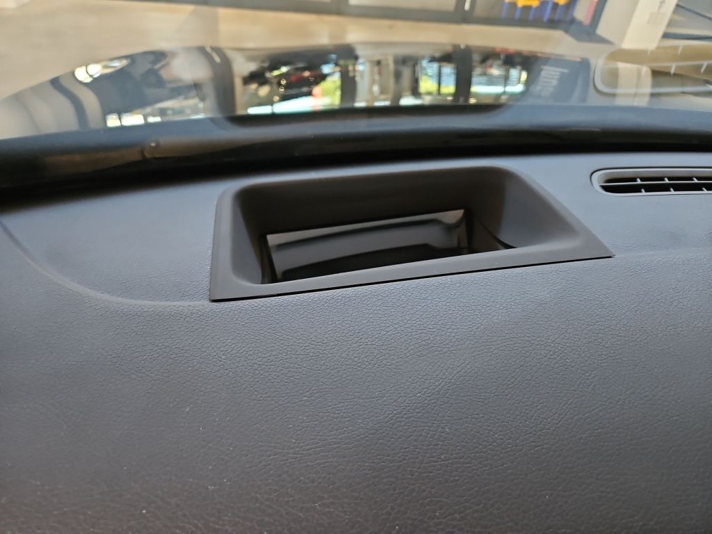 Fahrzeugabbildung Mercedes-Benz A 250 e AMG Night Navi HUD LED Sound SHZ Sport