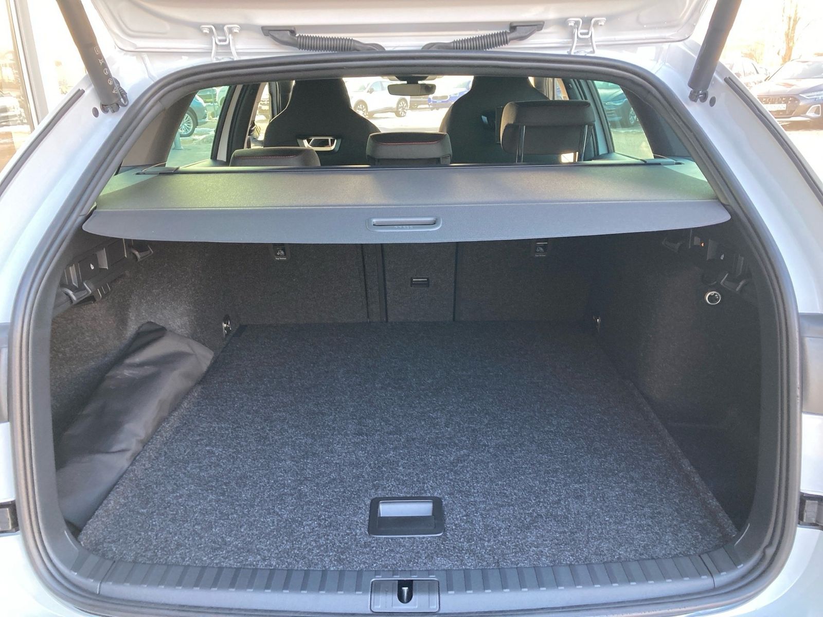 Skoda Octavia - Bild 8