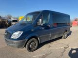 Mercedes-Benz Sprinter 216 Cdi Motorschaden 9 sitzer - Motorschaden mit Diesel-Antrieb