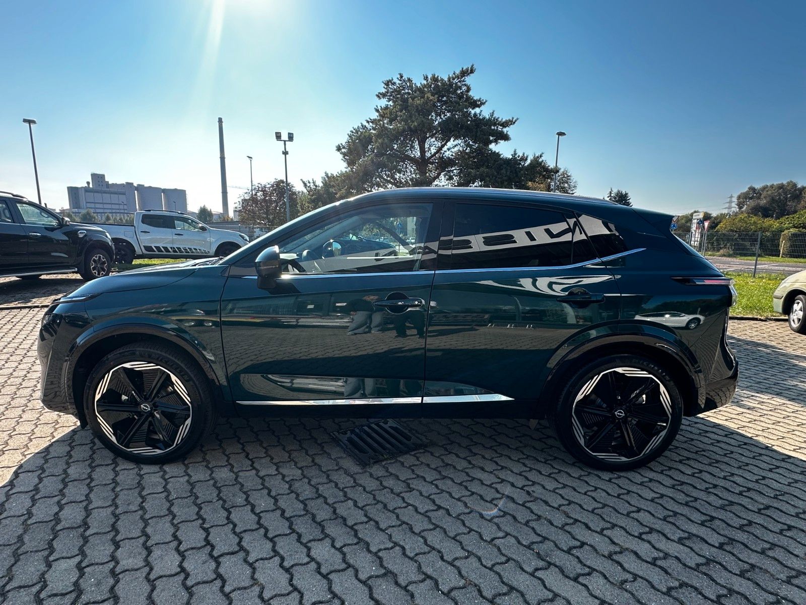 Fahrzeugabbildung Nissan Qashqai Tekna+