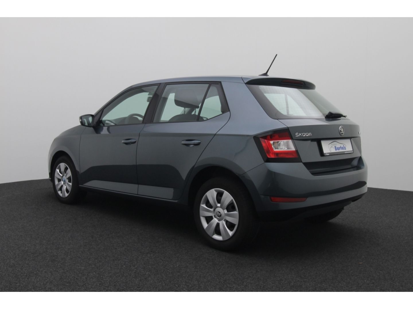 Fahrzeugabbildung SKODA Fabia Cool Plus 1.0 MPI  Klima el.SP Spieg. behe