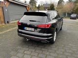 Volkswagen Touareg 3.0 V6 TDI 210kW 4MOTION Atmosphere - Volkswagen Touareg: 2.0