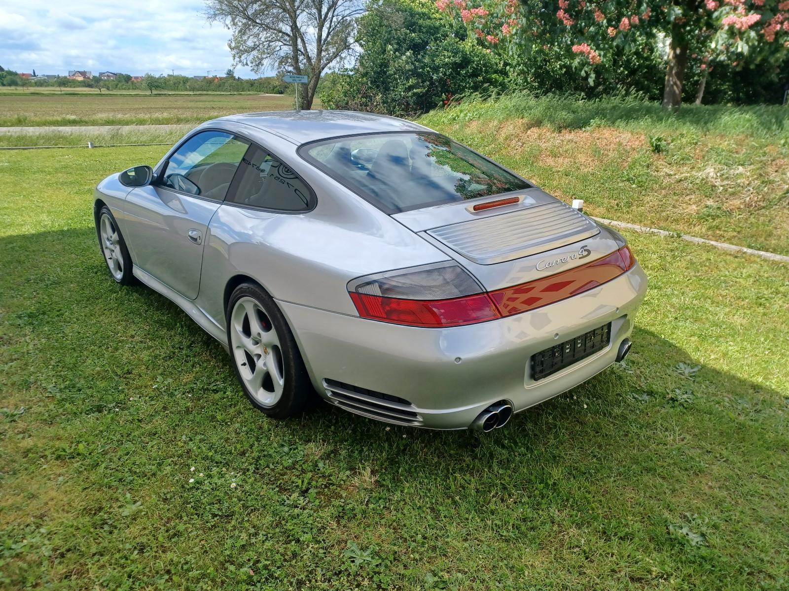 Porsche 996/4S Coupé 1HAND deutsch 13900!!km neuwertig