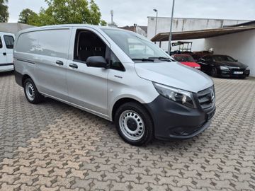 Mercedes eVito - 3
