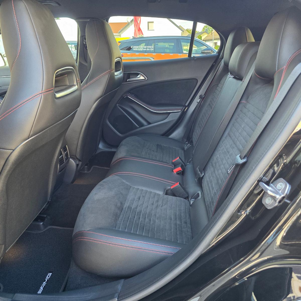 Mercedes-Benz GLA 200 CDI / d AMG Line