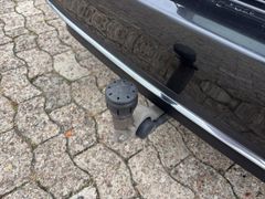 Fahrzeugabbildung Mercedes-Benz C 200d T 9G-TRONIC Avantgarde AHK NAVI R-CAM