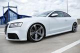 Audi RS5 4.2 V8 FSI S tronic quattro AUDI EXCLUSIVE - mit Benzin-Antrieb: Sportwagen, 8.4