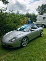 Porsche 996 Carrera Cabriolet Carrera - Porsche 996 mit Benzin-Antrieb: Cabrio, Schaltgetriebe