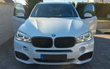BMW X5 xDrive30d - Top Zustand!