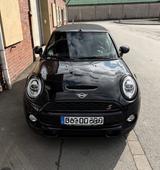 MINI Aut.+NAVI+LED+PDC V+H+ Tempomat+Sitzheiz.LM - MINI Cooper S Cabrio mit Benzin-Antrieb: Kleinwagen