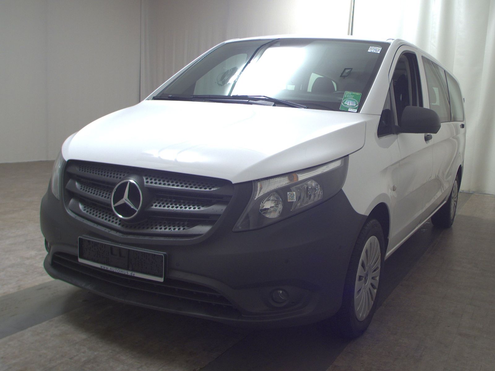 Mercedes-Benz Vito CDI Tourer Pro extralang 8-Sitze Navi RFK foto 2