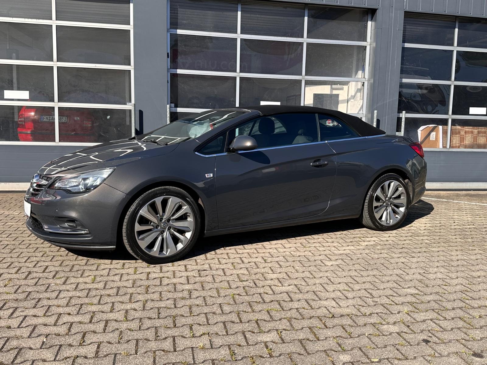 Opel Cascada Edition 19" - Entertainment System