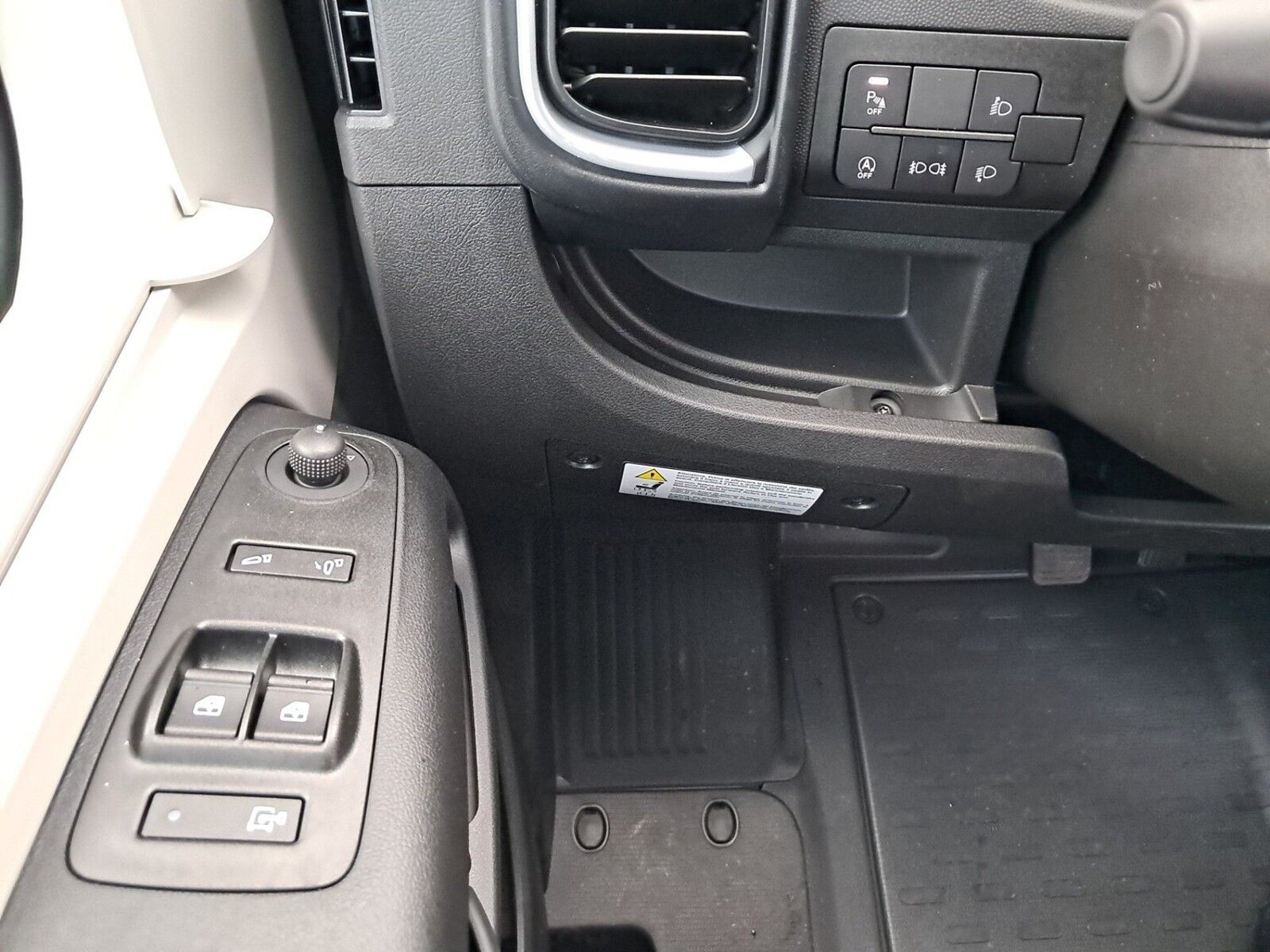 Fahrzeugabbildung Pössl Summit Shine 540 Citroen 140 PS Lithium,Solar