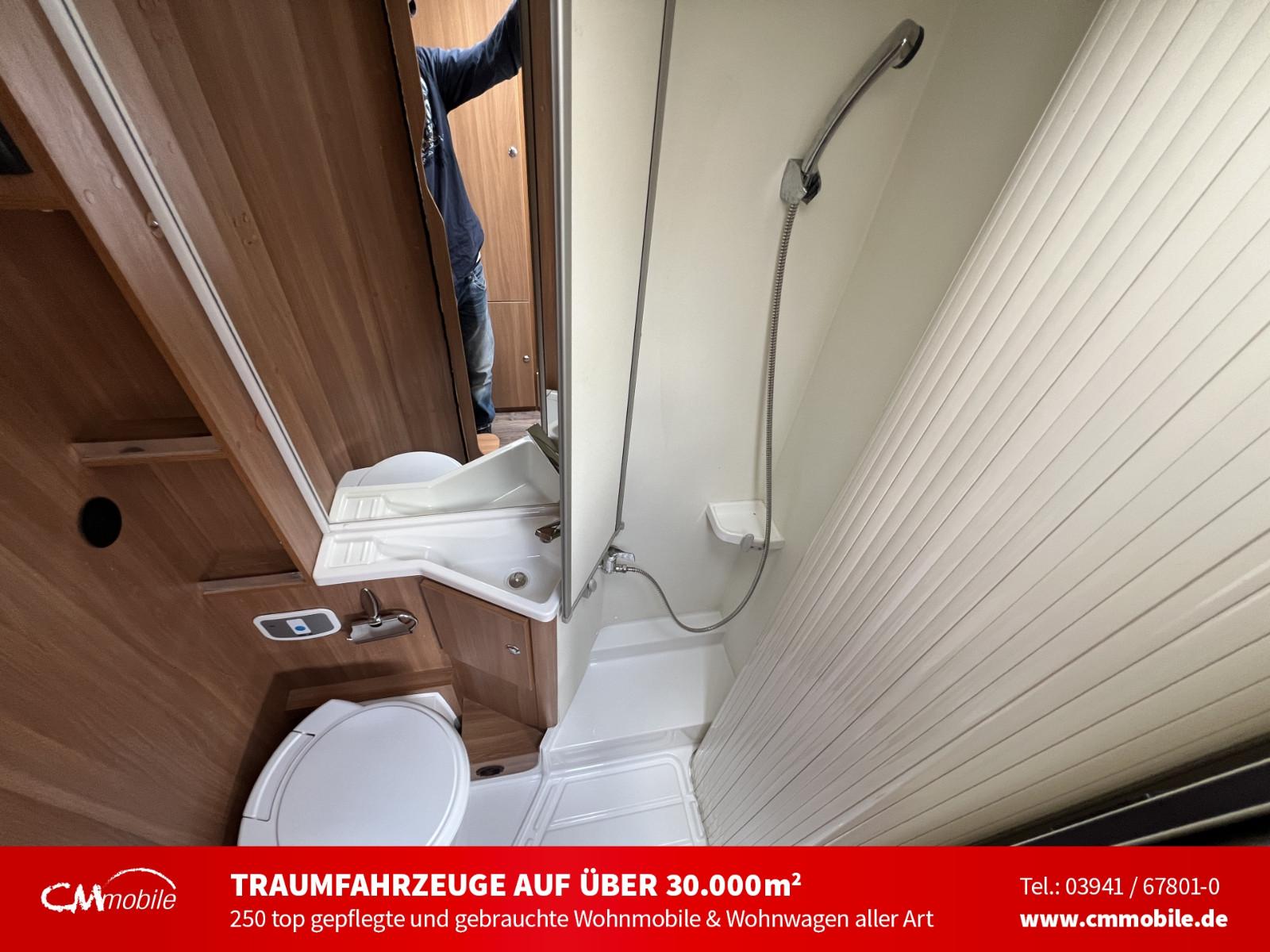 Eura Mobil Activa One 690 HB - 6 Schläfer - Garage -