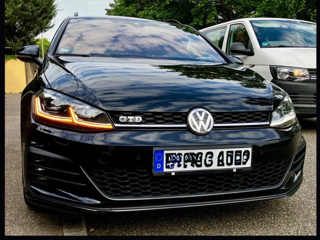 VW Golf