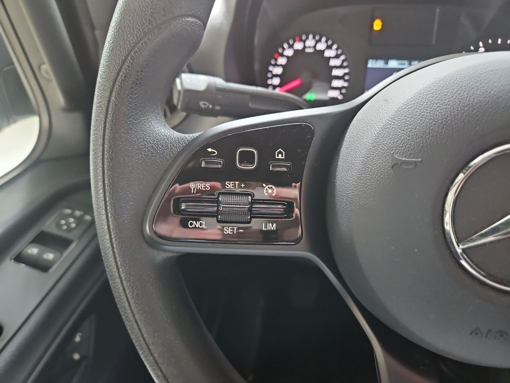 Fahrzeugabbildung Mercedes-Benz Sprinter 317 Kasten L2H2 360°Schwingsitz SHZ EDW