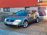 Volkswagen VW Passat 3B6 Comfortline 2.0 Benzin | Xen... - Volkswagen Passat aus 2005: Kombi