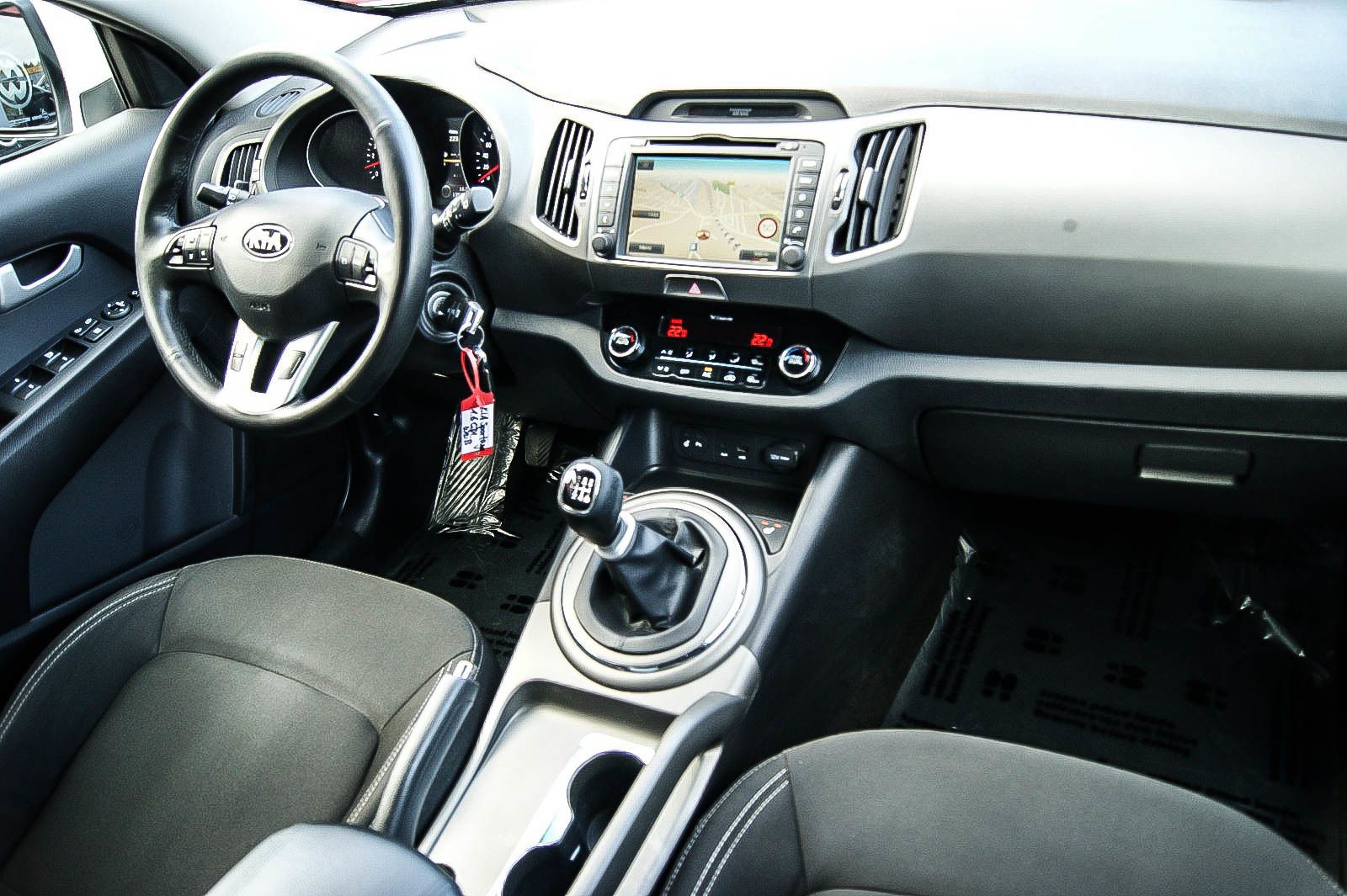 Fahrzeugabbildung Kia Sportage 1.6 FIFA World Cup Edition NAVIGATION