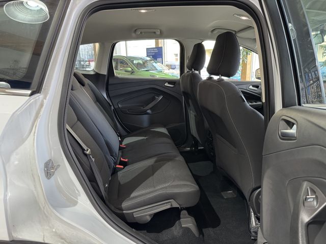 Ford Kuga Cool & Connect