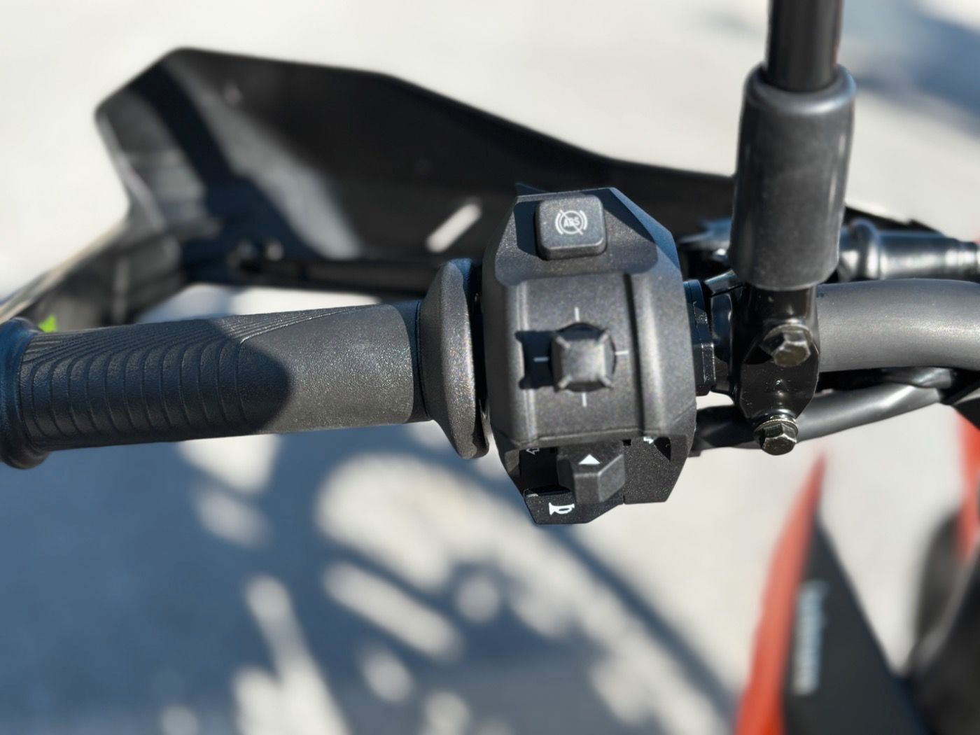 Fahrzeugabbildung KTM 125 Enduro R 4 Jahre Garantie Promotion