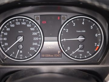 BMW 320 - 4