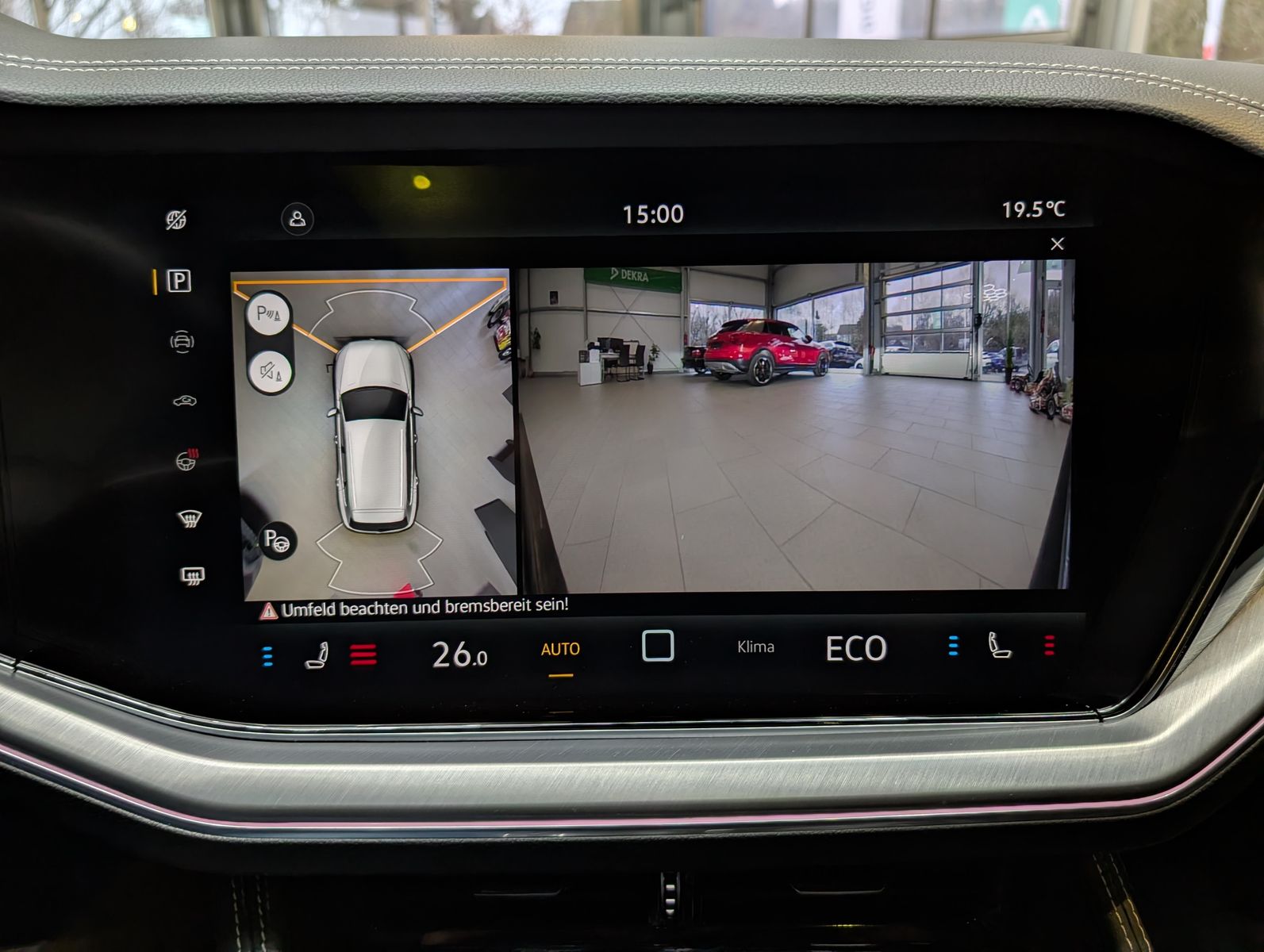 Fahrzeugabbildung Volkswagen Touareg 3.0TDI 4M R-Line VOLL Black 22" UPE 114T