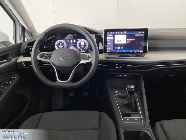 Golf VIII 1.5 TSI Life CONNECT KLIMA PDC LED
