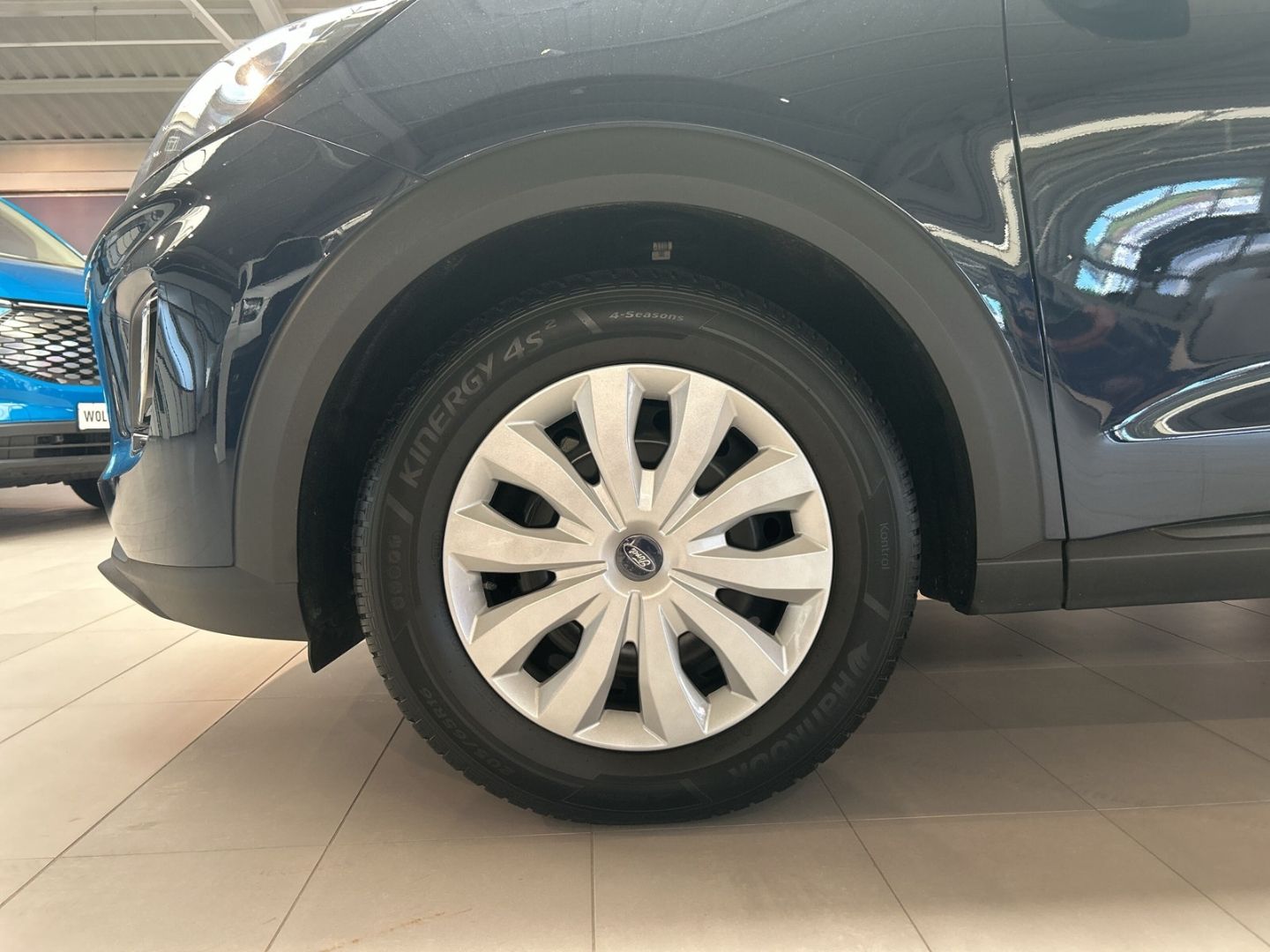 Fahrzeugabbildung Ford Puma Cool & Connect 1.0 EcoBoost LED DAB Spurhal