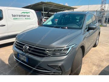 Volkswagen Tiguan - 3