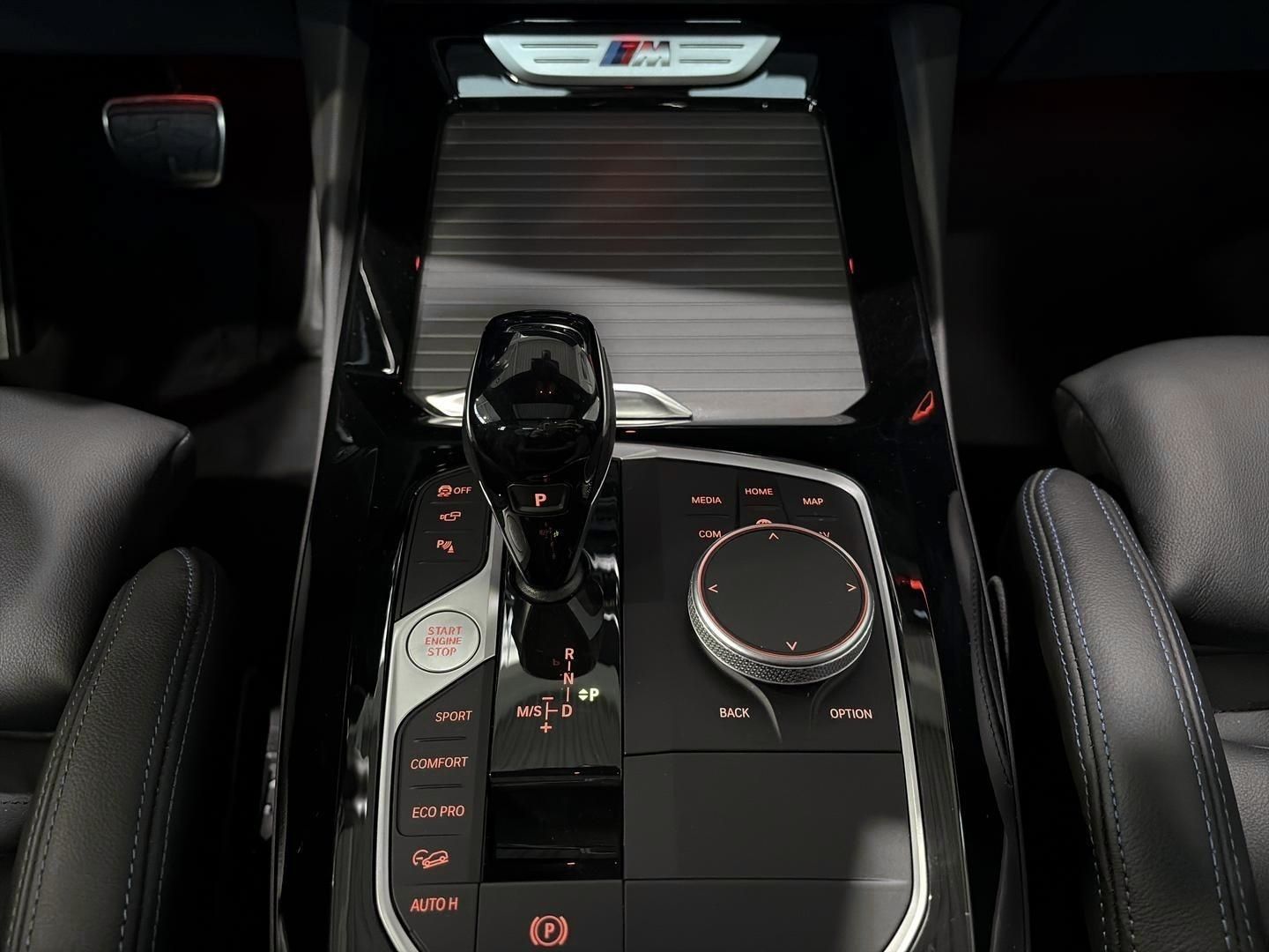 BMW X3 M40 i MSport Pano HUD AHK 360Kam StHz H K DAB foto 13