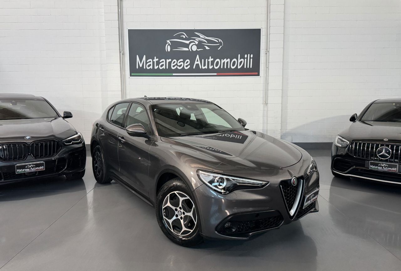 Alfa Romeo Stelvio 2.2cc 160cv RWD Automatico AT imagem 3