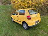 Volkswagen Fox 1,2 Standard HU 2026 Service NEU - Volkswagen Fox Standard mit Benzin-Antrieb
