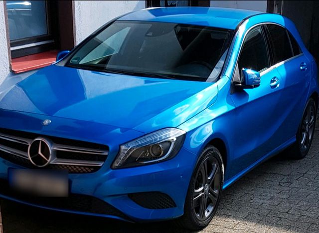 MERCEDES-BENZ Mercedes A180 Automatik
