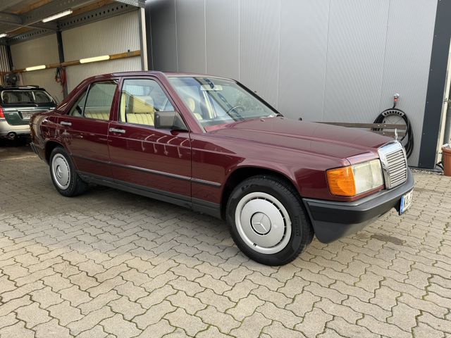 Mercedes-Benz 190er  W201 nur 47.900KM...Liebhaberzustand...