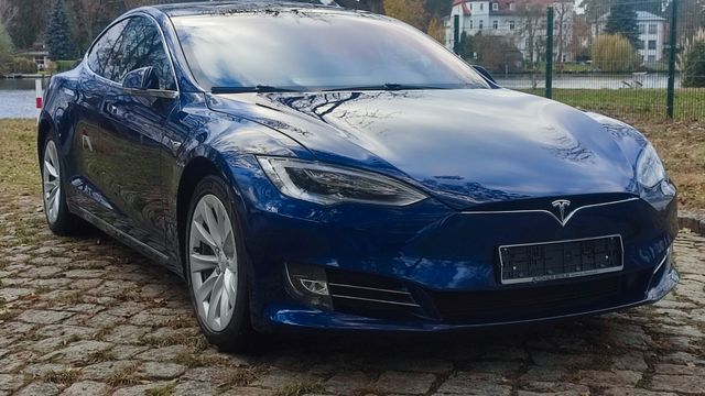 Tesla Model S 75 D Allradantrieb Panoramadach