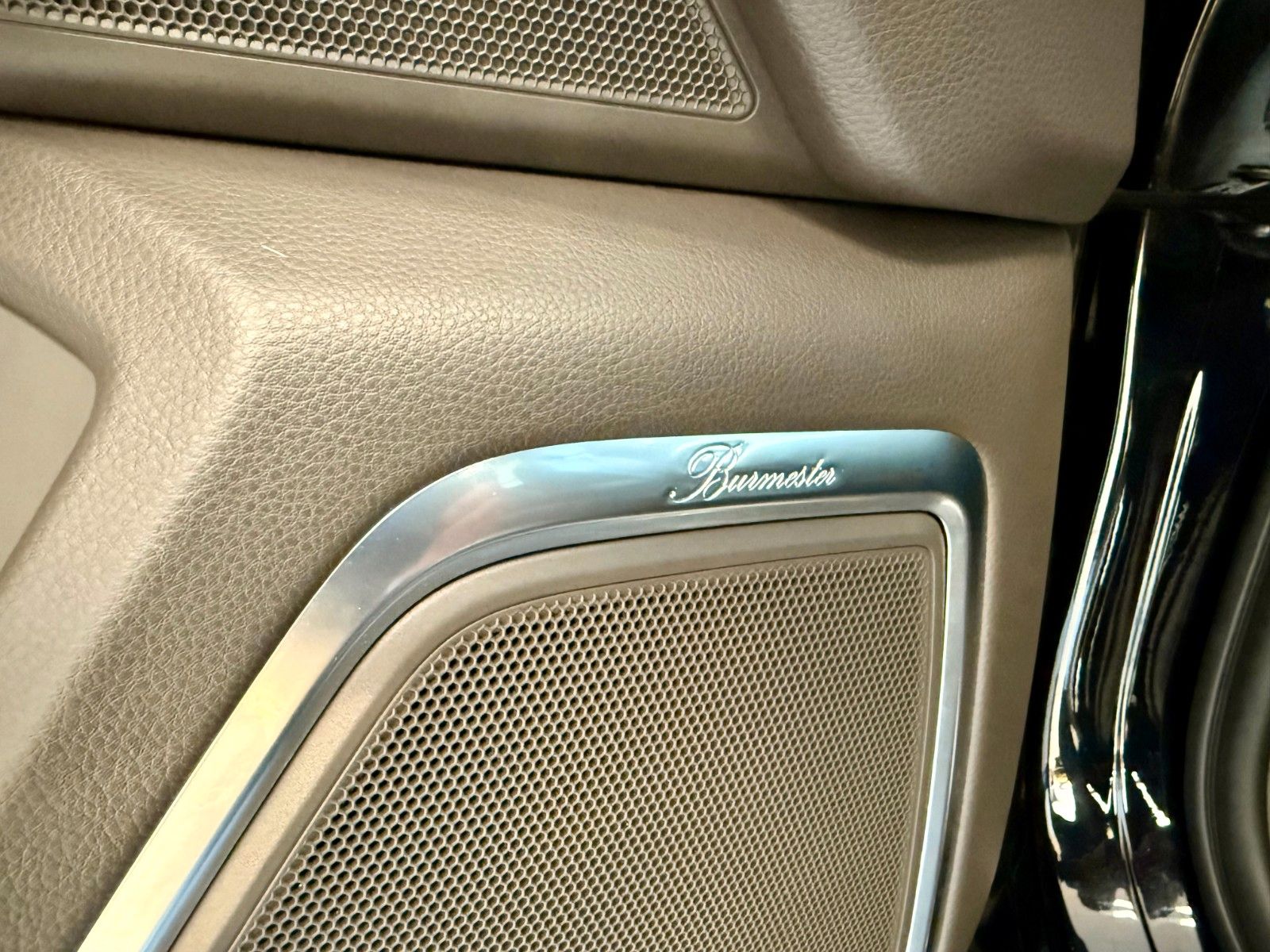 Fahrzeugabbildung Porsche Macan S Luftfederung/Sportabgas/Panorama/Keyless