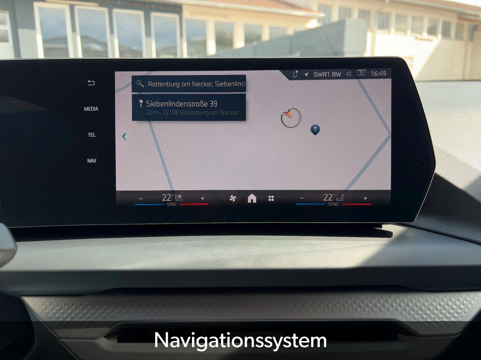 BMW 1 Series i Aut. Adap. LED CAM SHZ LHZ KZG CarPlay, миниатюра 23