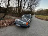 Mercedes-Benz Mercedes E Klasse 230 E W124 H Kennzeichen... - Mercedes-Benz E 230 aus 1985
