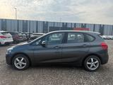 BMW 218i Advantage /AHK/LED/PDC/TÜV/Klima 2-Zonen - BMW 218 Gebrauchtwagen