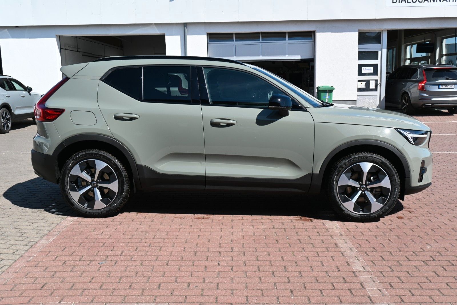 Fahrzeugabbildung Volvo XC40 B4 DKG Plus Dark*FSHZG*360°*ACC*Allwetter