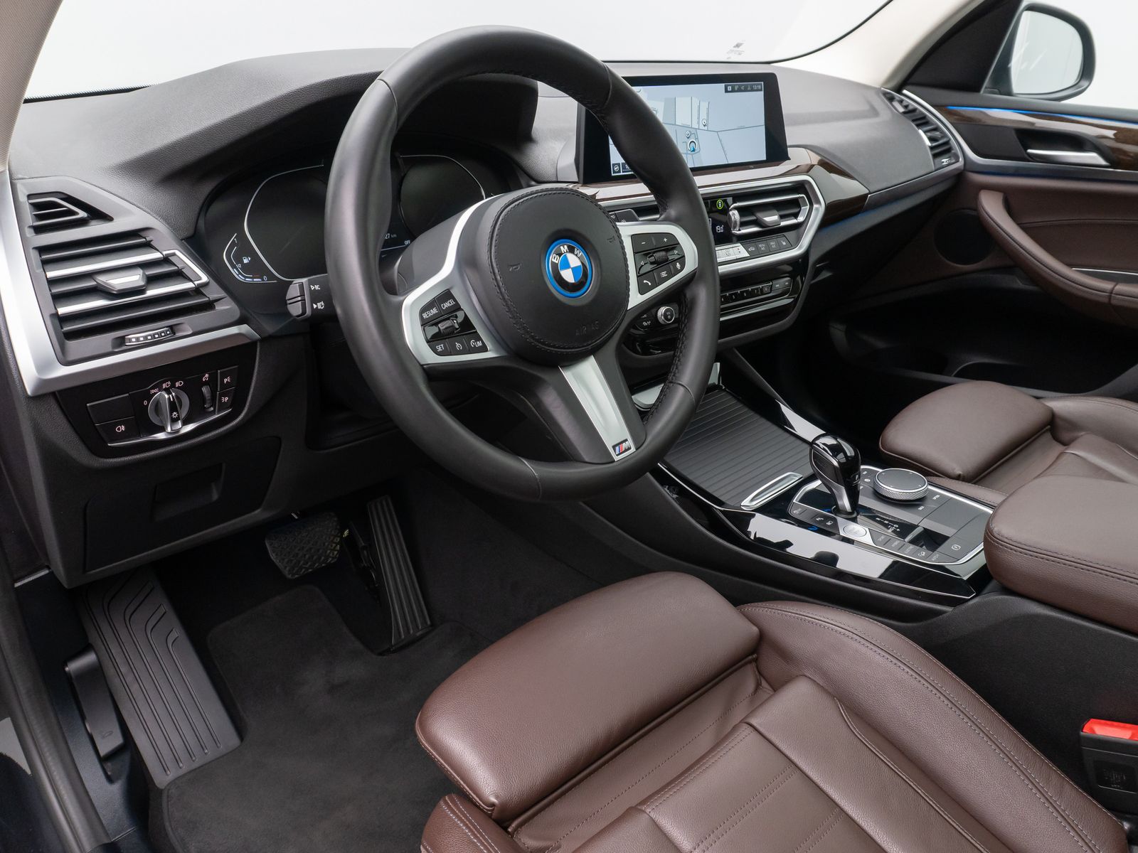 Fahrzeugabbildung BMW X3 xD30e DAB Kamera Panorama 19Zoll Leder Sport