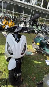 Piaggio 1+ e-Roller 45 Kmh NUR 302 KM e-Sooter Elektroro - PIAGGIO ELEKTRO