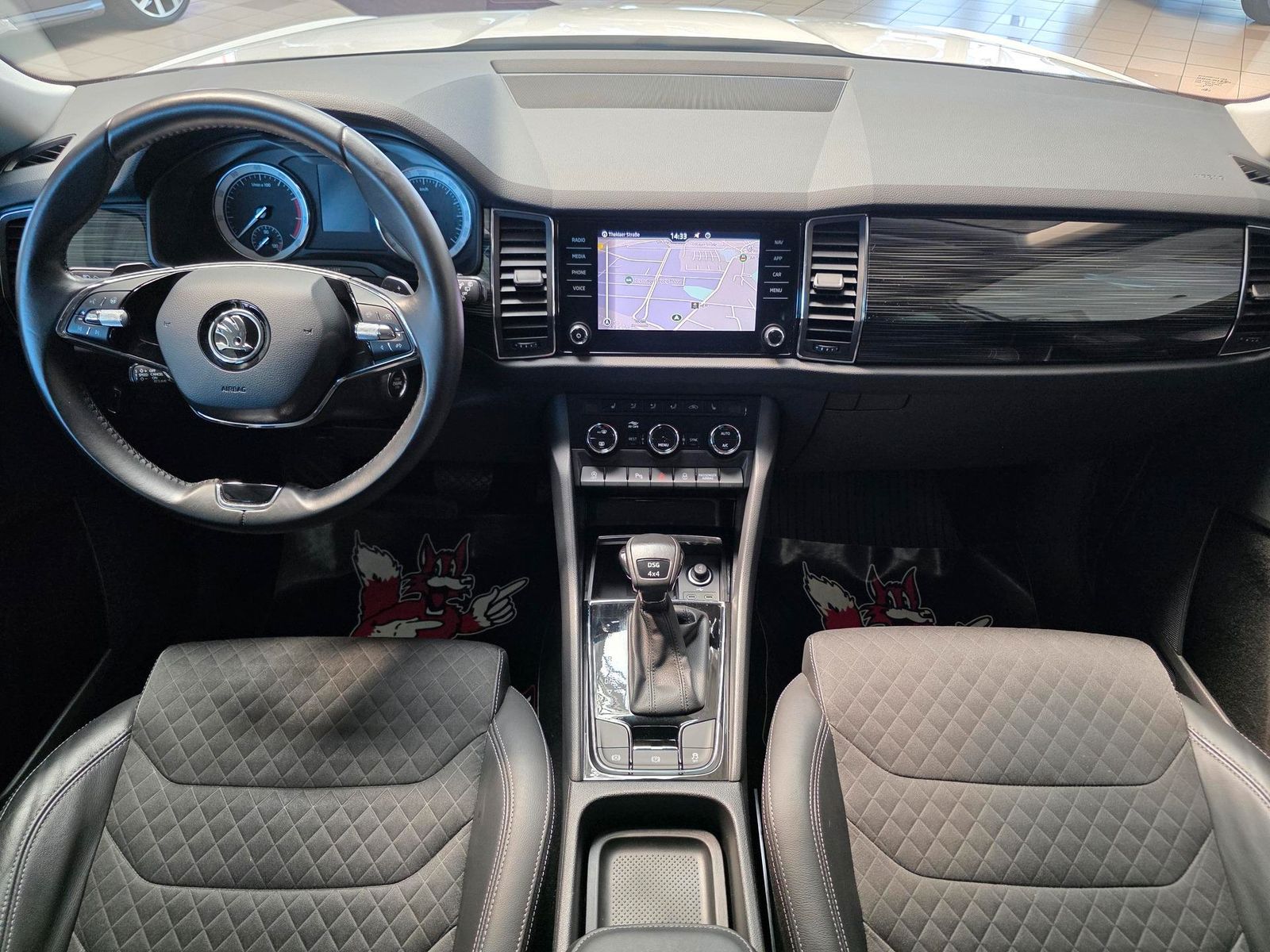 Skoda Kodiaq 2.0 TSI Style 4x4/DSG/AHK/NAVI/LED/Memory foto 19