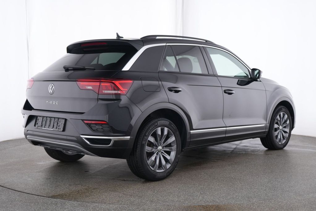 Volkswagen T-Roc Sport 1.5 TSI Pano*Tempo*Nav*PDC*RFK*SH