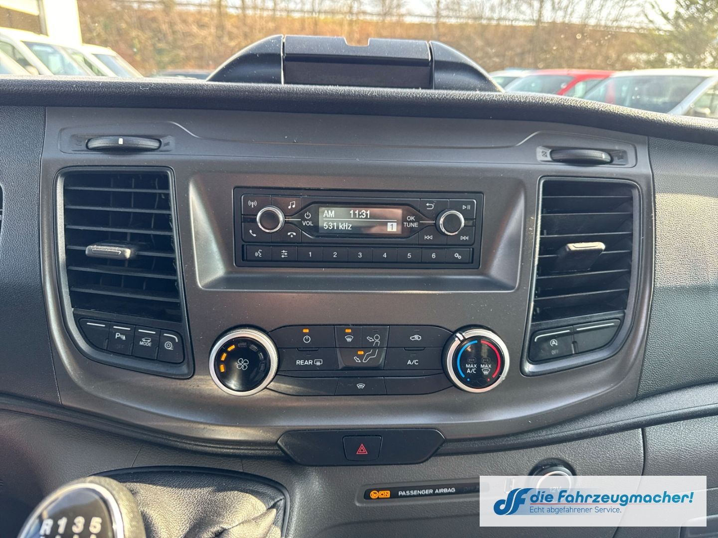 Fahrzeugabbildung Ford Transit Kombi 350 L3 Trend LIFT* Temp Tel.-Vorb.