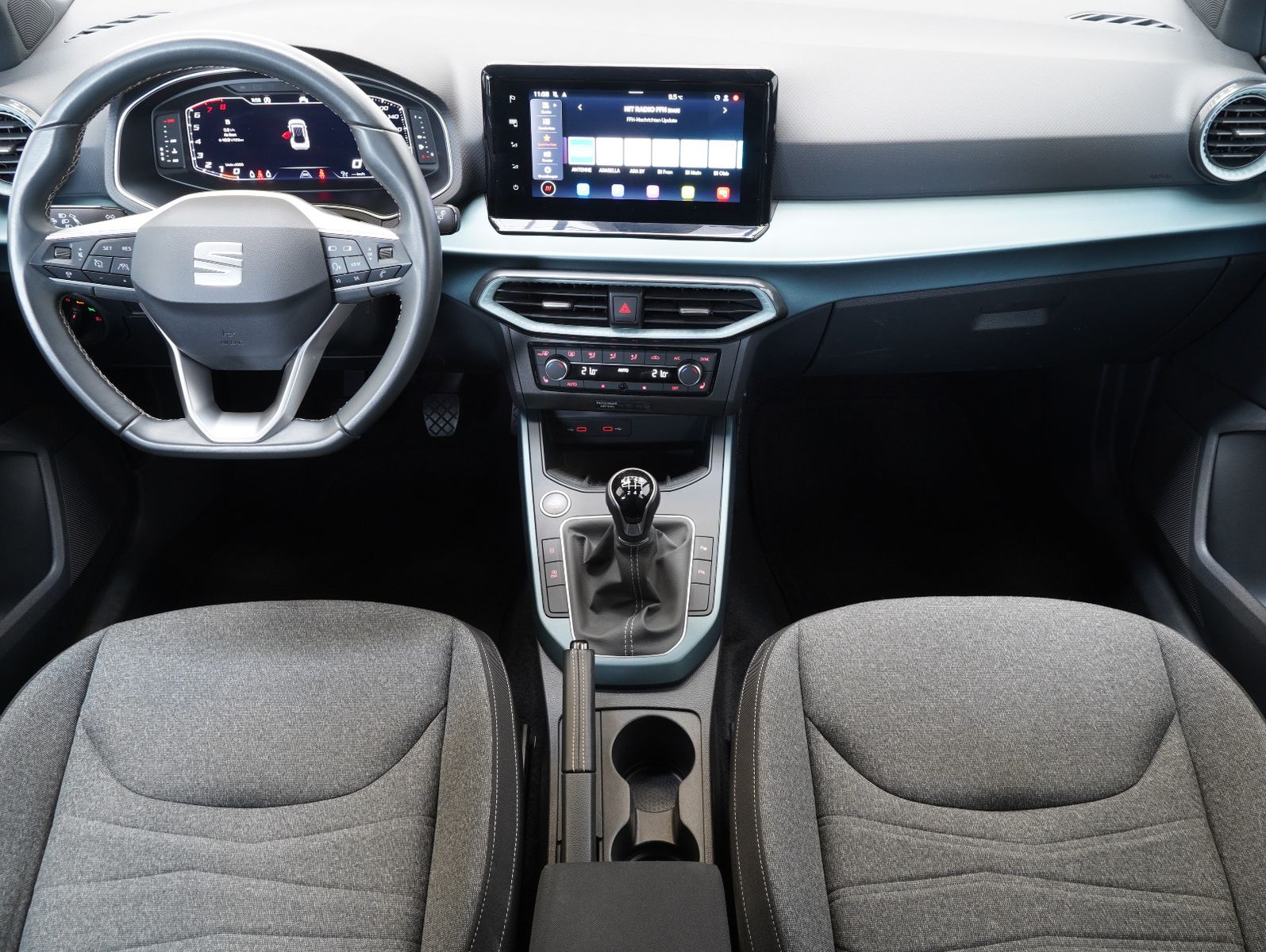 Fahrzeugabbildung SEAT Arona 1.0 TSI Xperience